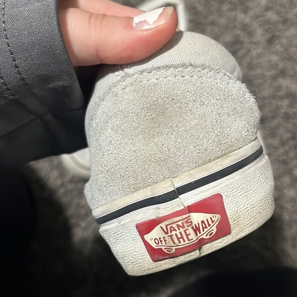 Vans - Picture 4 of 6